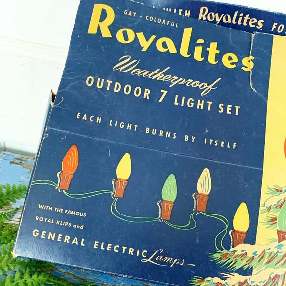 Vintage Christmas Royalites Lighting Kit Box Lamps 7 Light Set C9 Swirl Works! - Picture 5 of 5